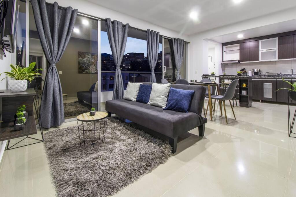 Amplio Apartamento En Calasanz - Estadio Medellín Dış mekan fotoğraf