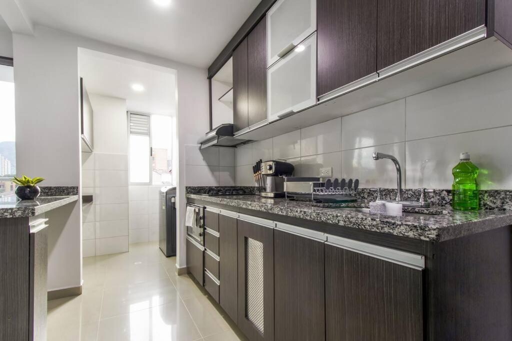Amplio Apartamento En Calasanz - Estadio Medellín Dış mekan fotoğraf